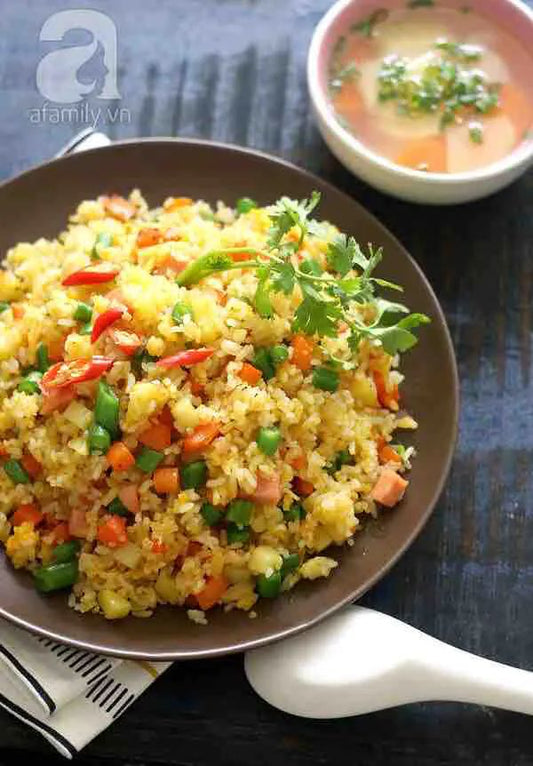 Cơm Rang Xá Xíu Lạp Xưởng