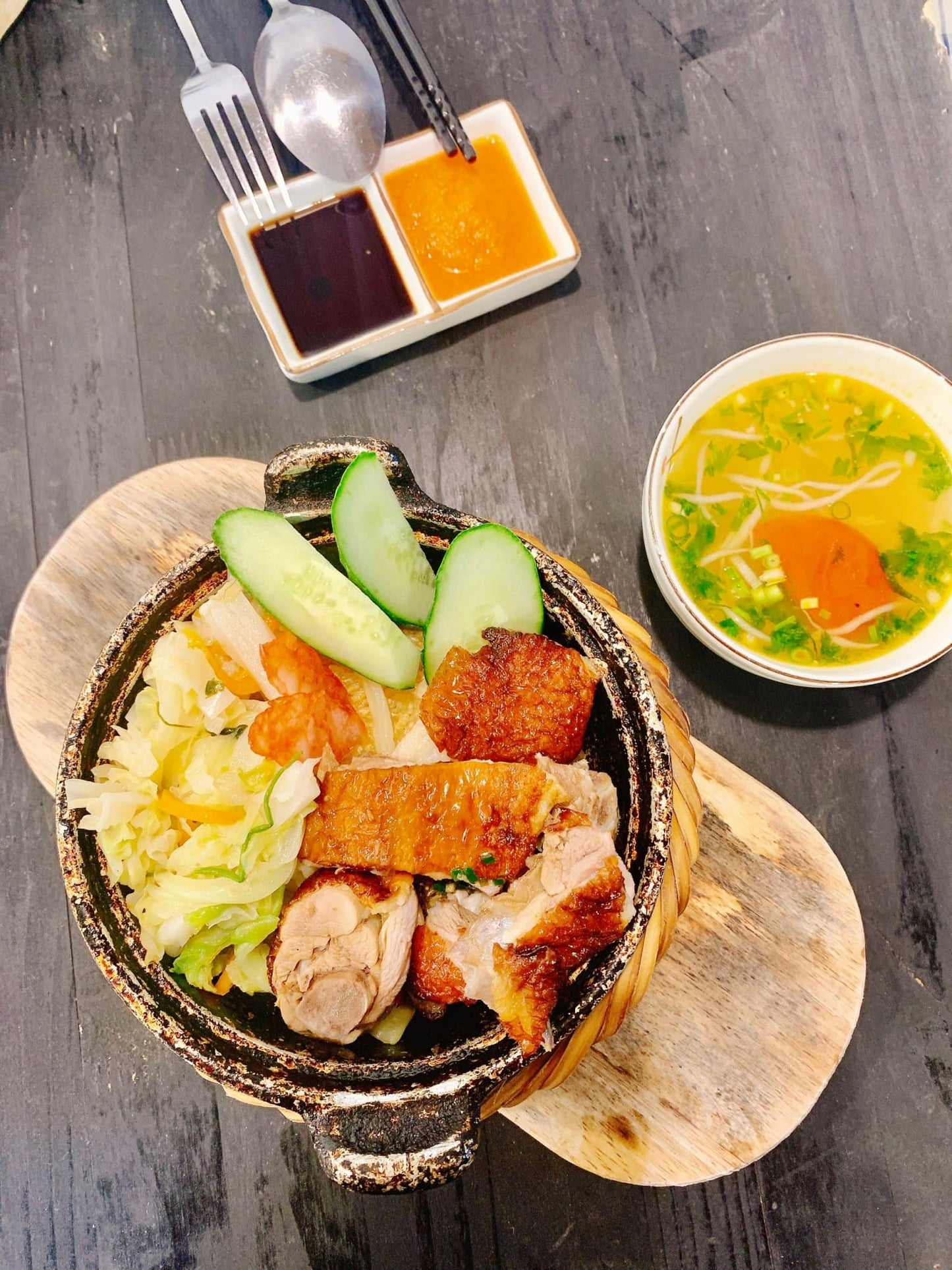 Cơm Niêu Vịt Quay